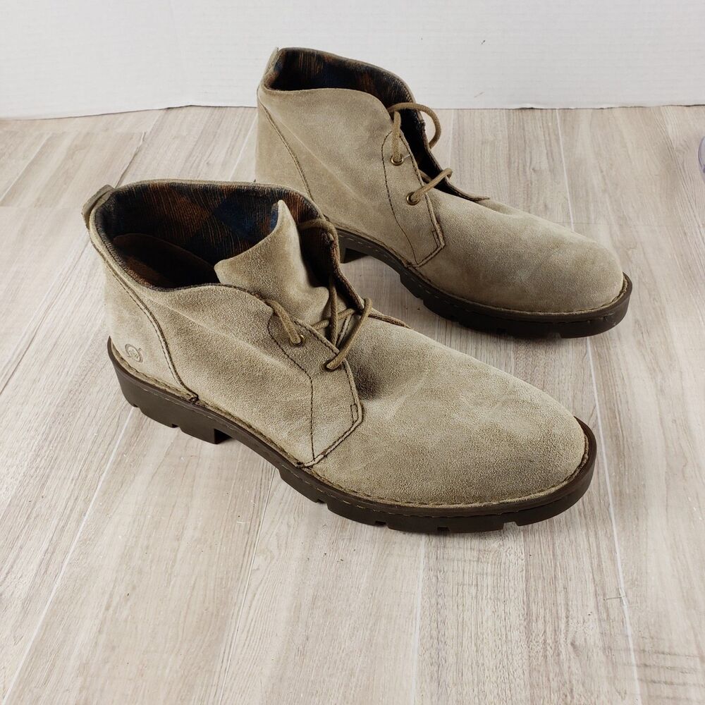 Born Banni Chukka Boots Shoes Womens Size 8.5 Gray Suede Casual Lace Up